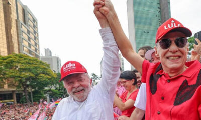 Chico Buarque participa de evento com Lula em Belo Horizonte