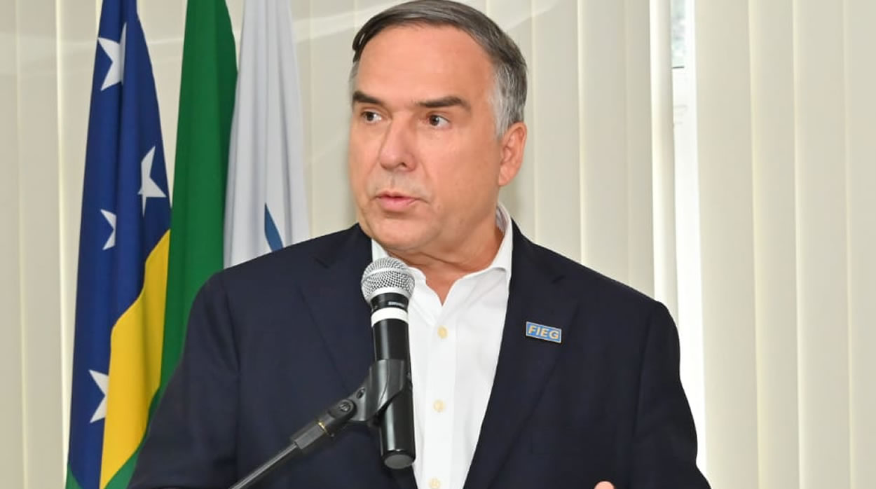 MP barra compra de carro blindado para Sandro Mabel